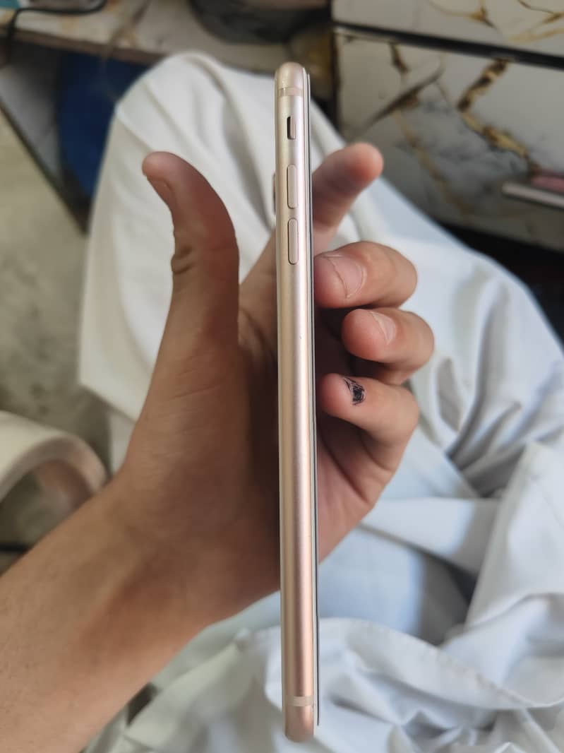 Iphone 8 plus 3