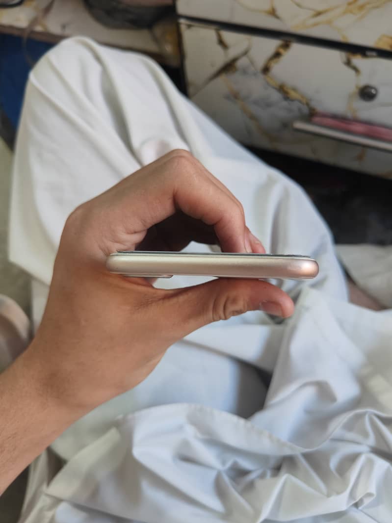 Iphone 8 plus 4
