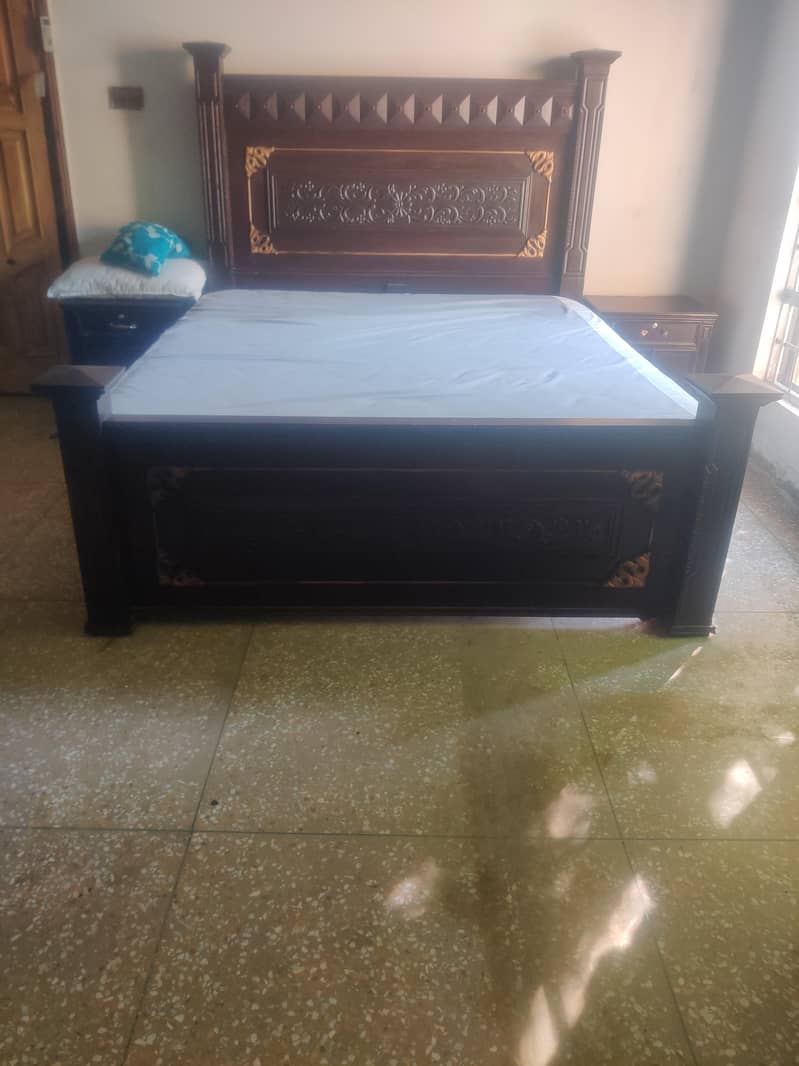king bed 0