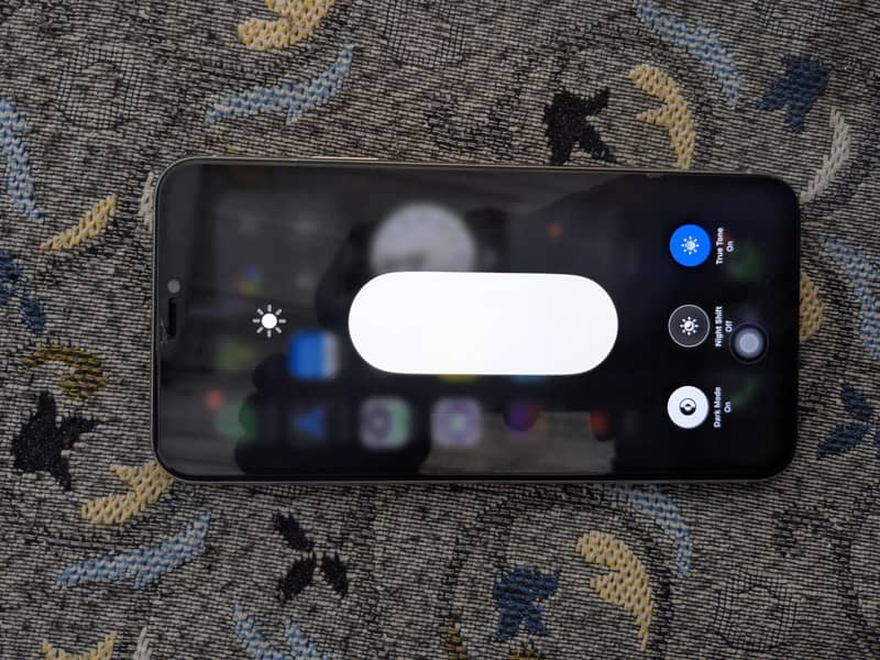Iphone 11 Pro max 6
