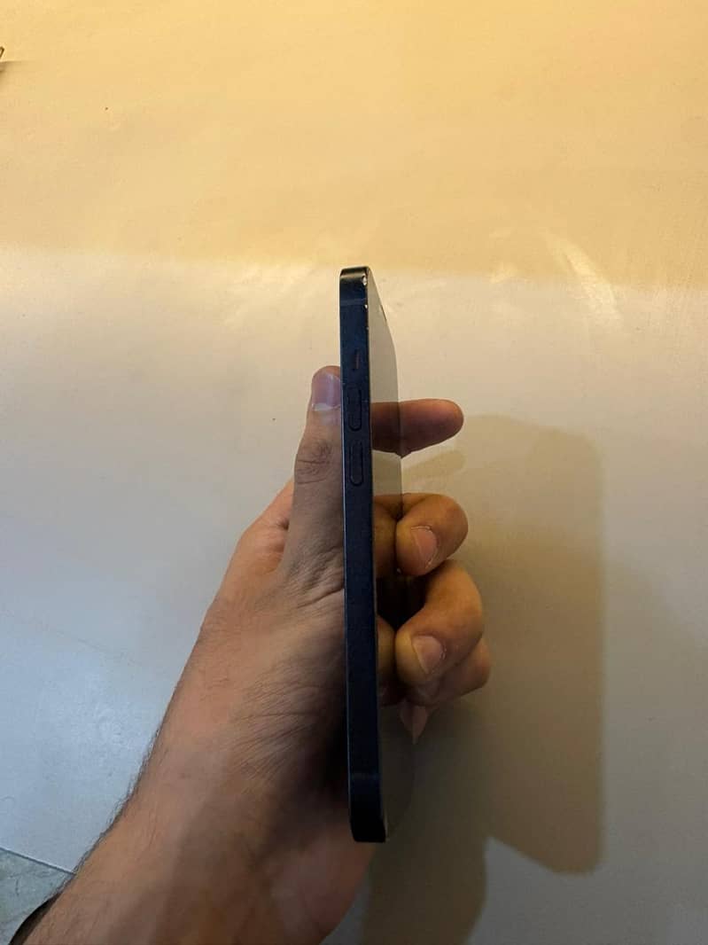 Iphone 14 12