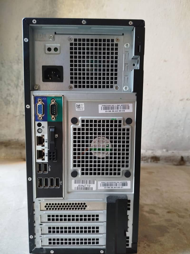 Dell Server PC/7th Gen/Box Processor Intel Xeon 2