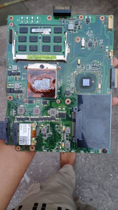 asus motherboard with 3 gb ram