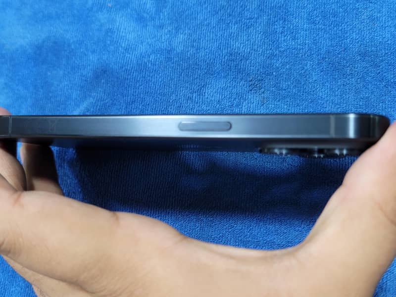 iphone 15 pro 7