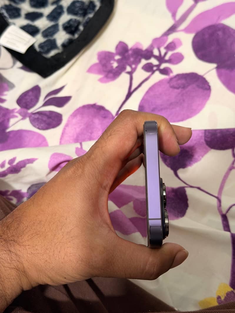 Iphone 14Pro Max 4