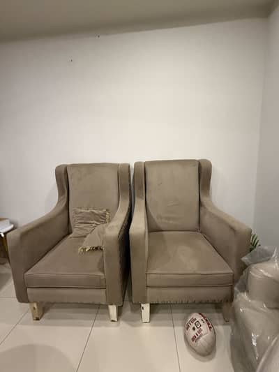 Room chairs / lounge chairs
