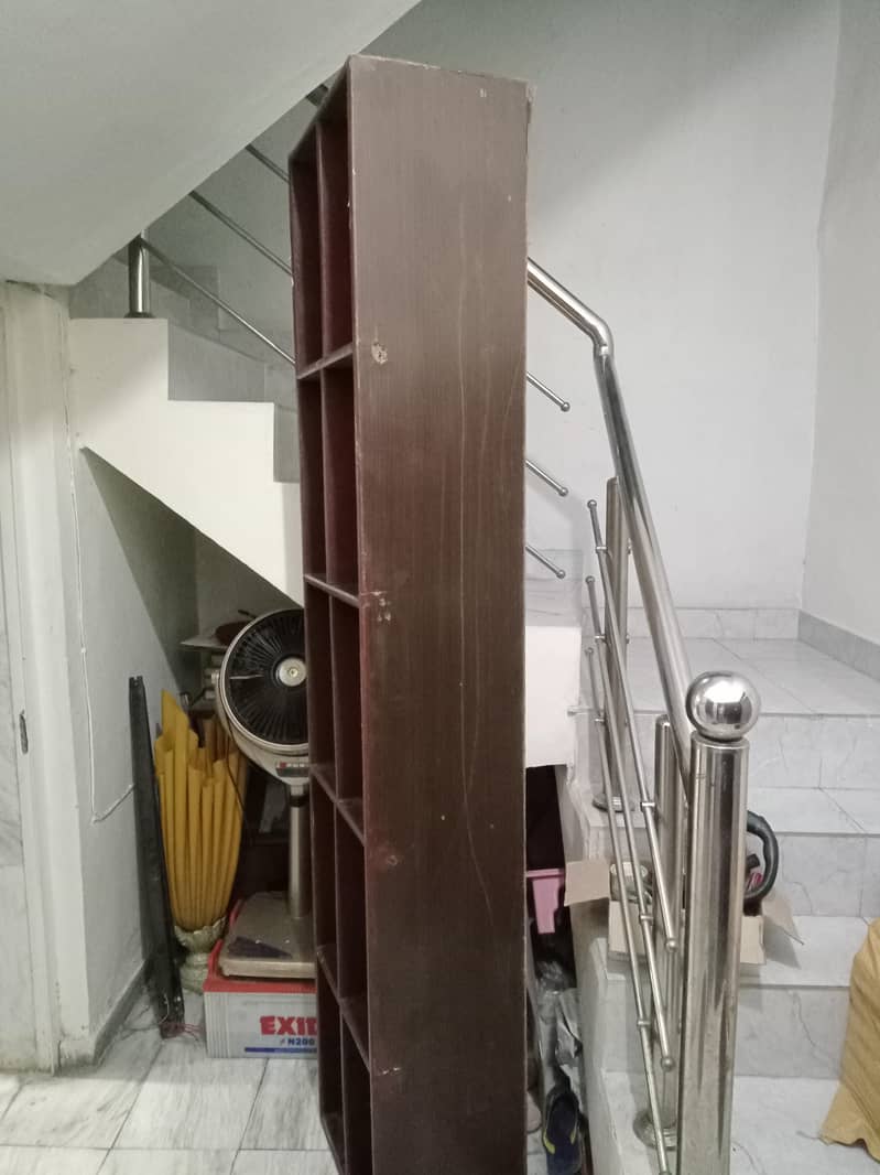 office cabnit 1