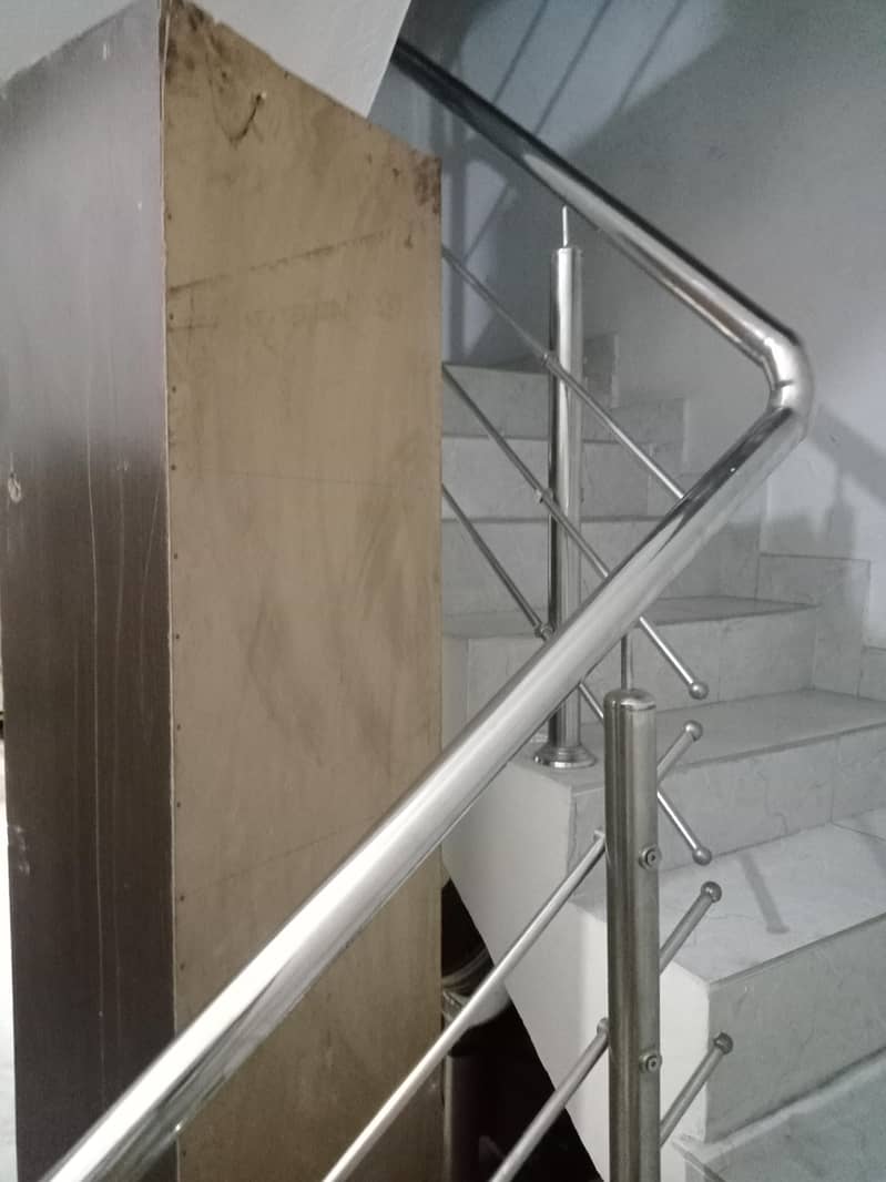 office cabnit 2