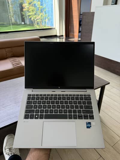 HP ZBook Firefly G9 – 12th Gen i7 | 16GB RAM | 512GB SSD | Box Open