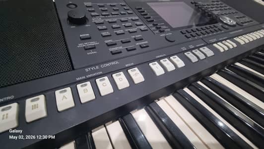 Yamaha PSR S950 Keyboard – Best for Live Performance & Studio Work