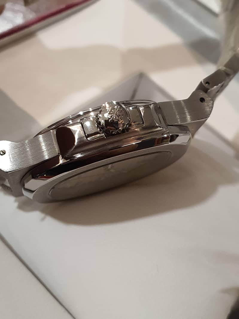 Automatic chain watch 5