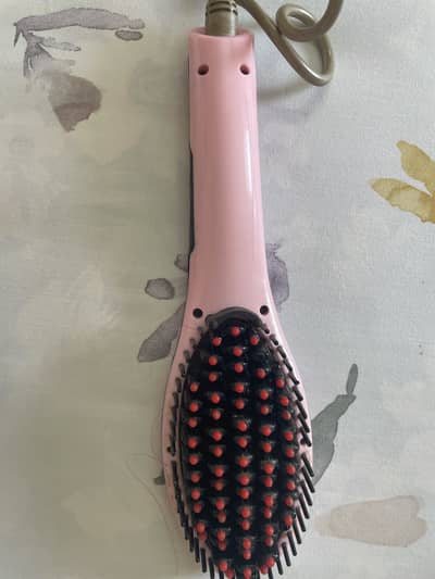 Hair straightener