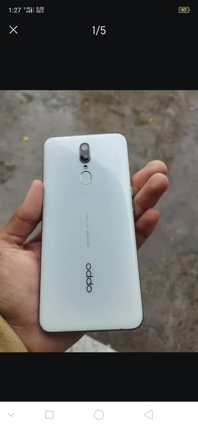 oppo f 11 ha or hotspot devie ha. exchange with any phone . . . . .
