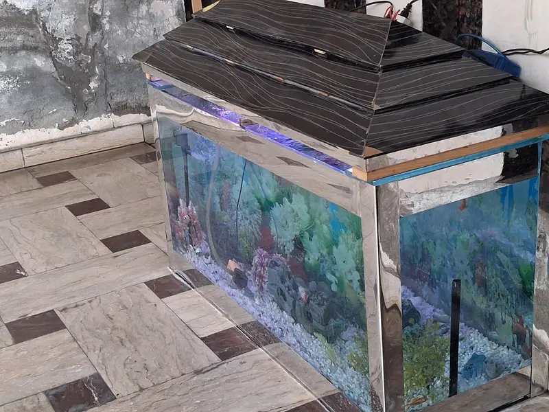 aquarium for sale 4ft higth 5ft length  argent sale — photo 7