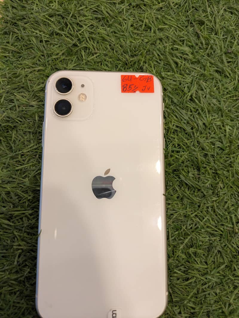IPHONE 11 5