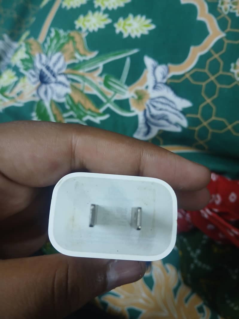 iphone adapter 1