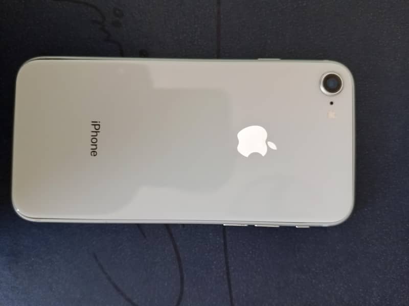 iPhone 3