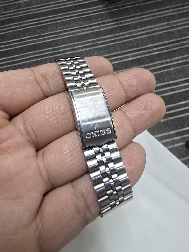 Seiko 5 Automatic 1