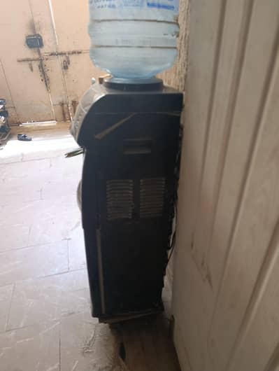 Orient Water Dispenser  (icon)