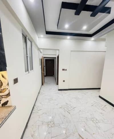 3 Bed D. D Flat with Lift For Rent