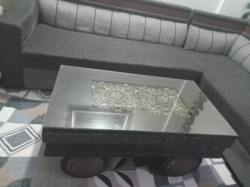 L shaped sofa with table 2