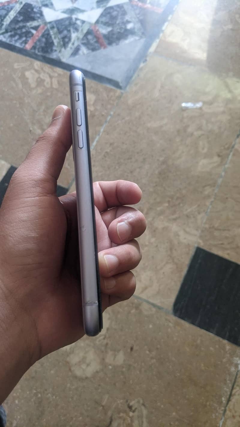 iphone 11 3