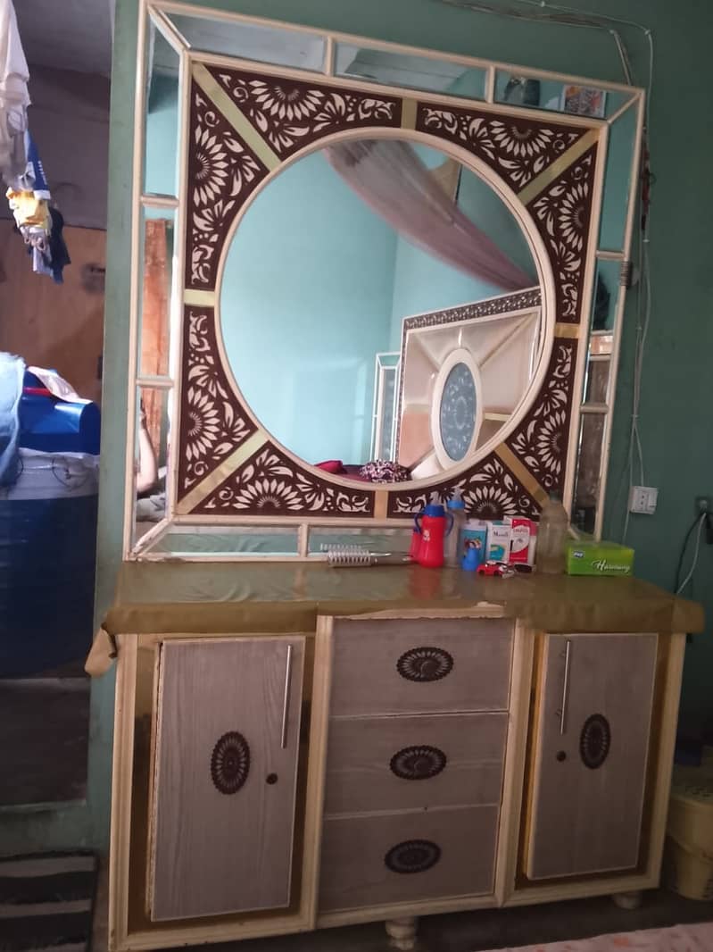 Dressing Table And Side Table 0