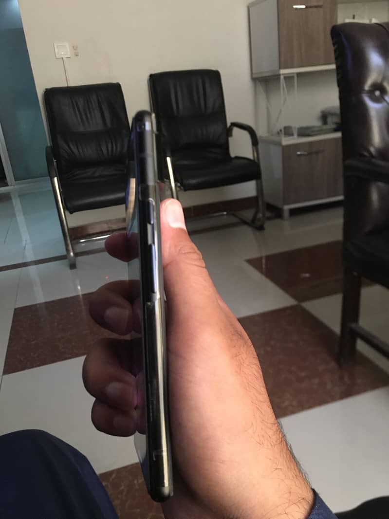 Google Pixel 6 5