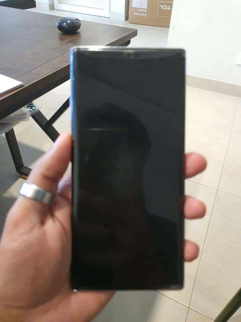 Samsung Note 10 plus 6