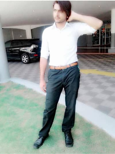 I need job MALE ATTEAND Chalta phirta patient ho
