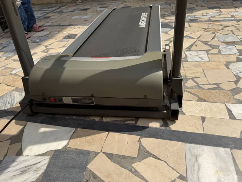TREADMILL| RUNNING MACHINE| JOGGING MACHINE 7