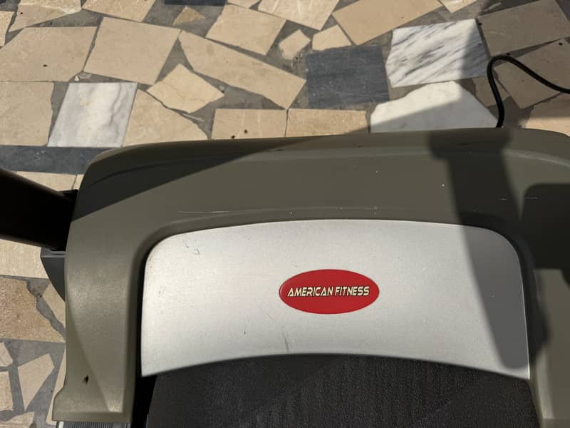 TREADMILL| RUNNING MACHINE| JOGGING MACHINE 11