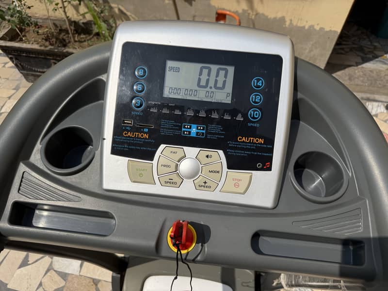 TREADMILL| RUNNING MACHINE| JOGGING MACHINE 15