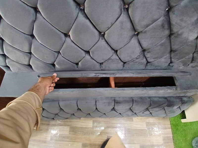 Poshsish Bed Only 1