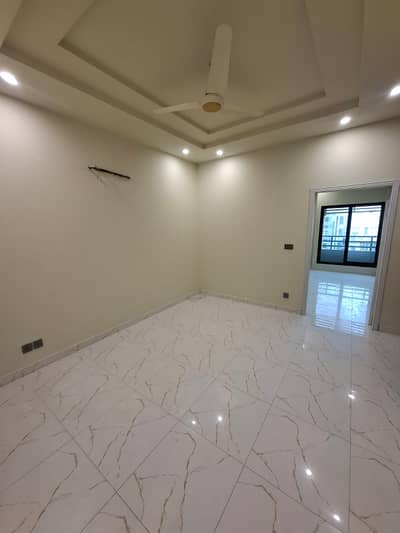 2 bed Brand New Appartment for rent.