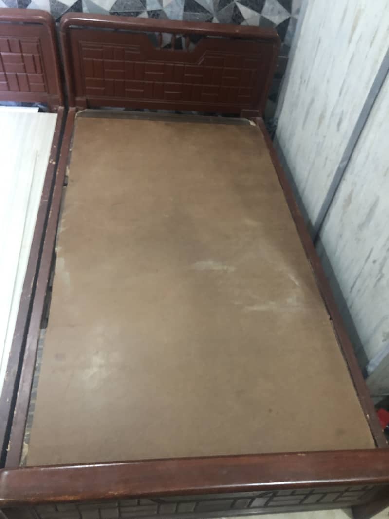 2 Single Bed 4
