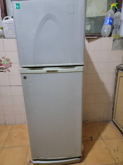Strong cooling Dawlance Refrigerator
