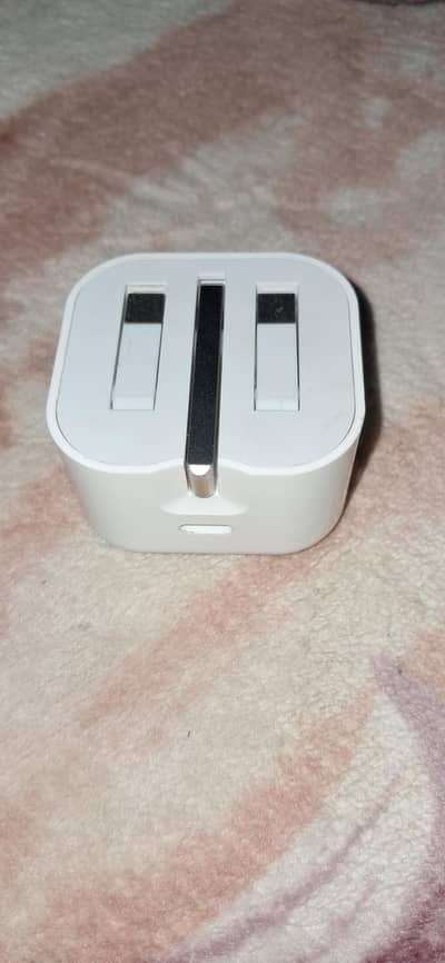 iPhone 17 pro max Original adapter