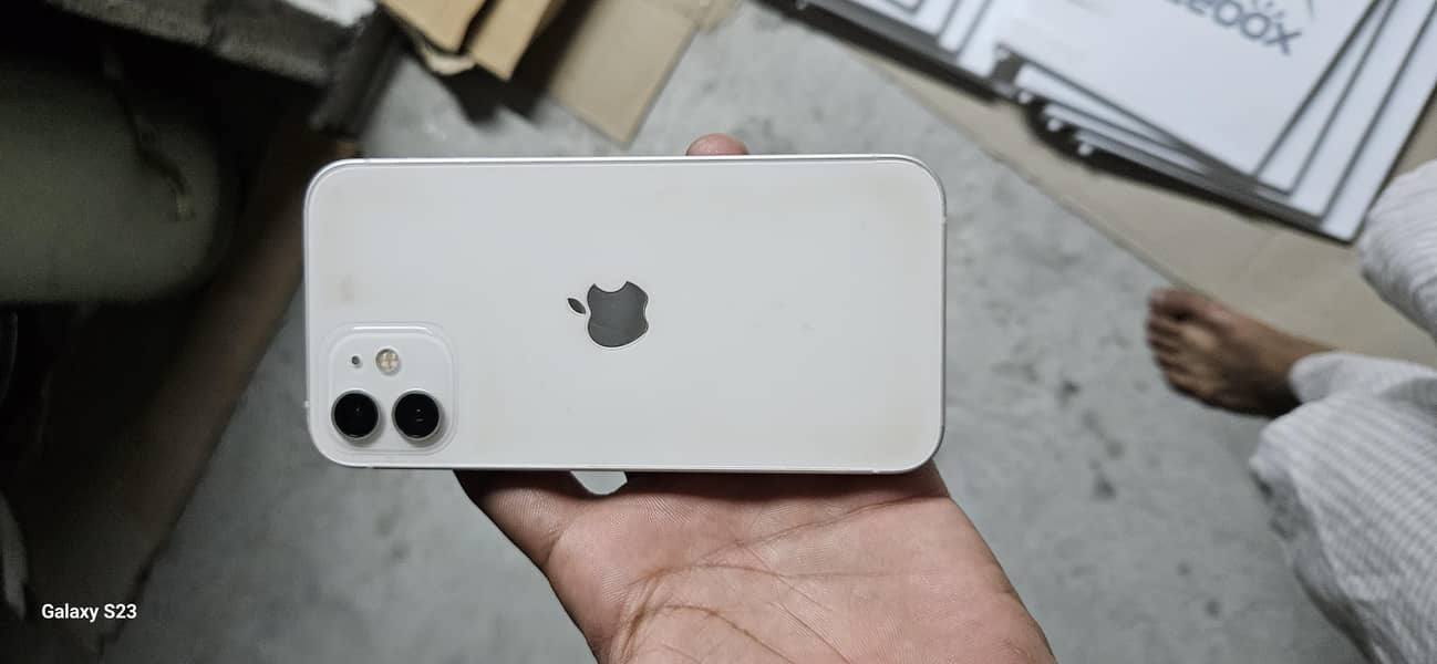 iPhone 12 9