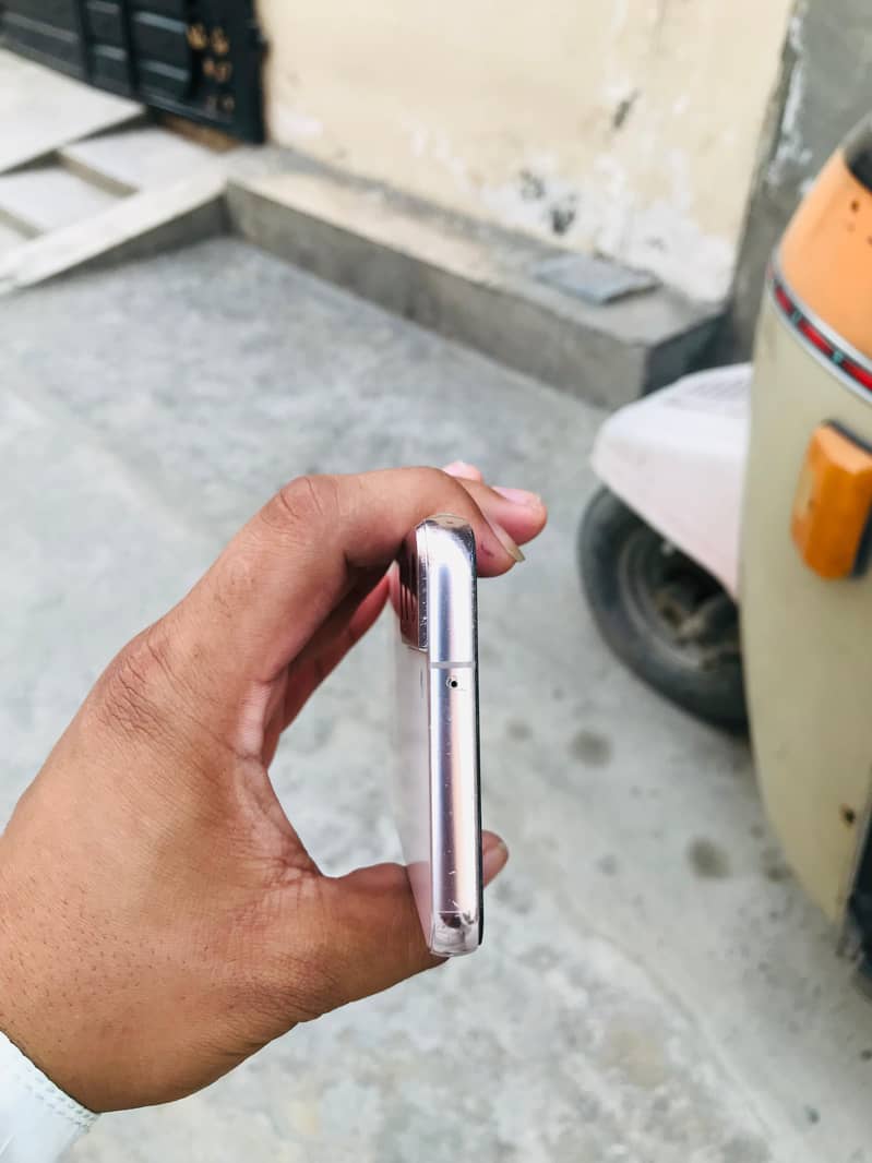 s22mini 4