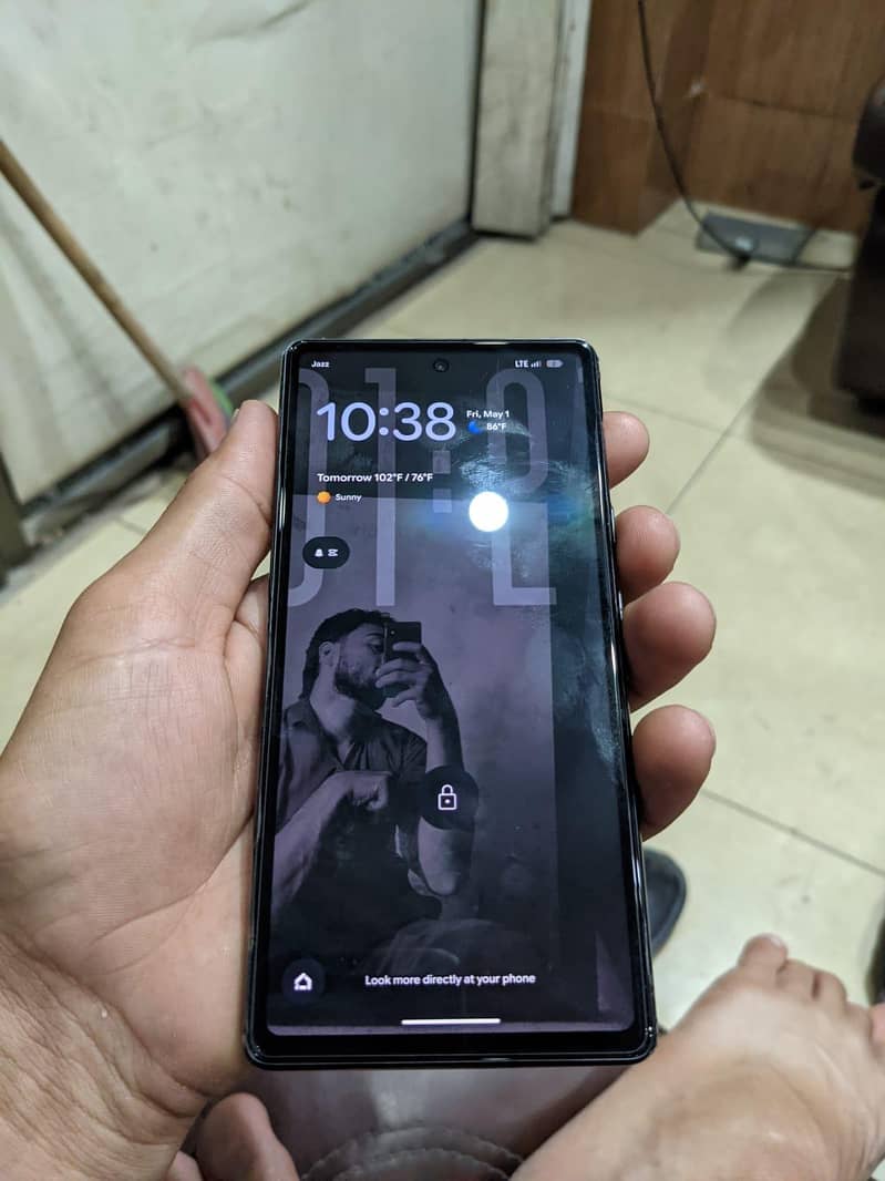 Google pixel 7a 3
