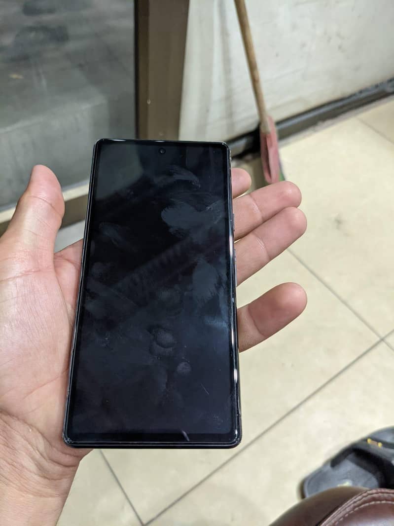 Google pixel 7a 4