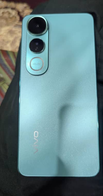 Vivo V50 Lite
