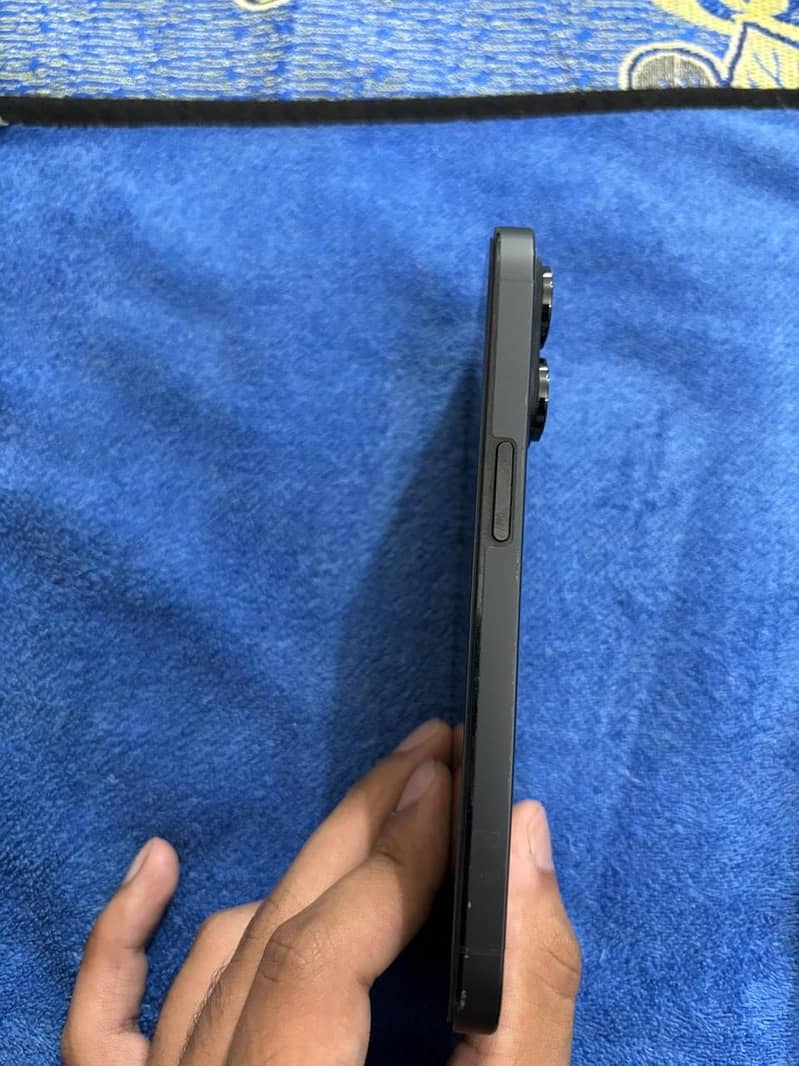 iphone 14pro 2