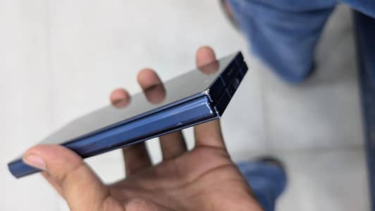 12 gb256 gb non active with box