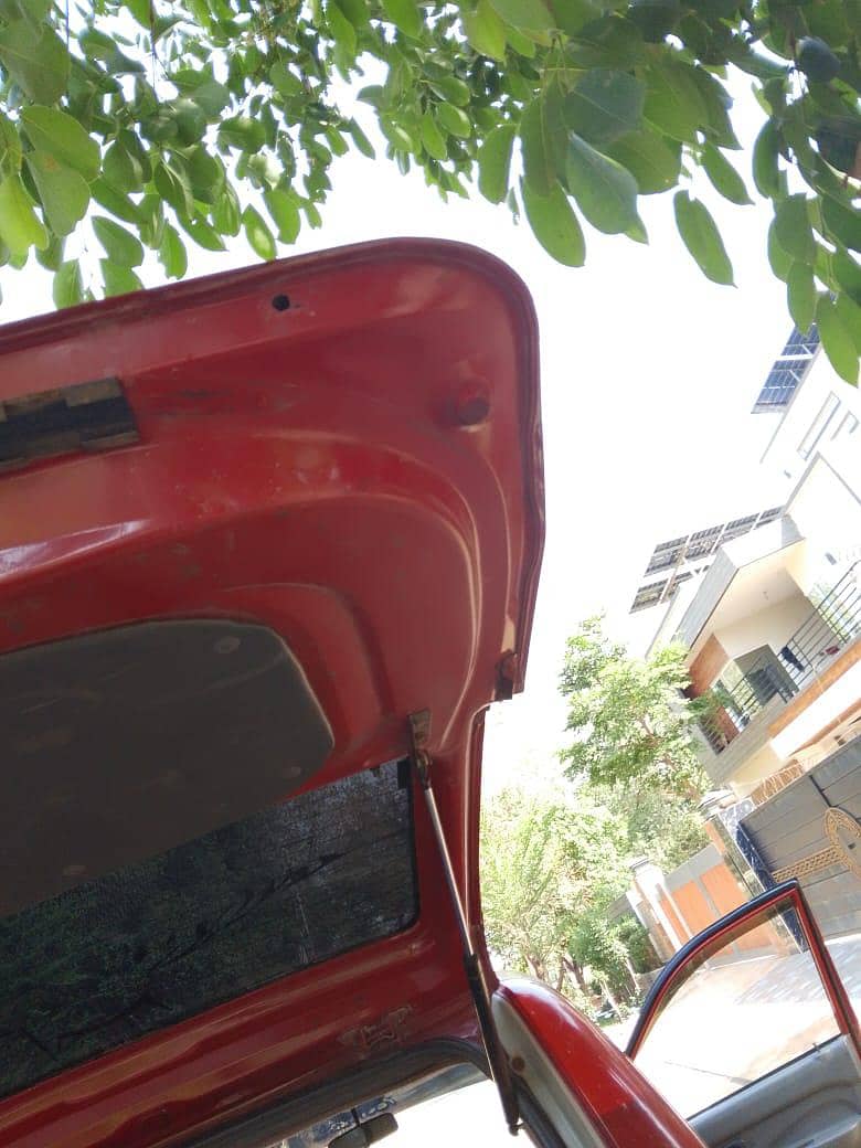 santro 2000 7