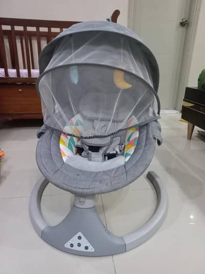Automatic swing for baby