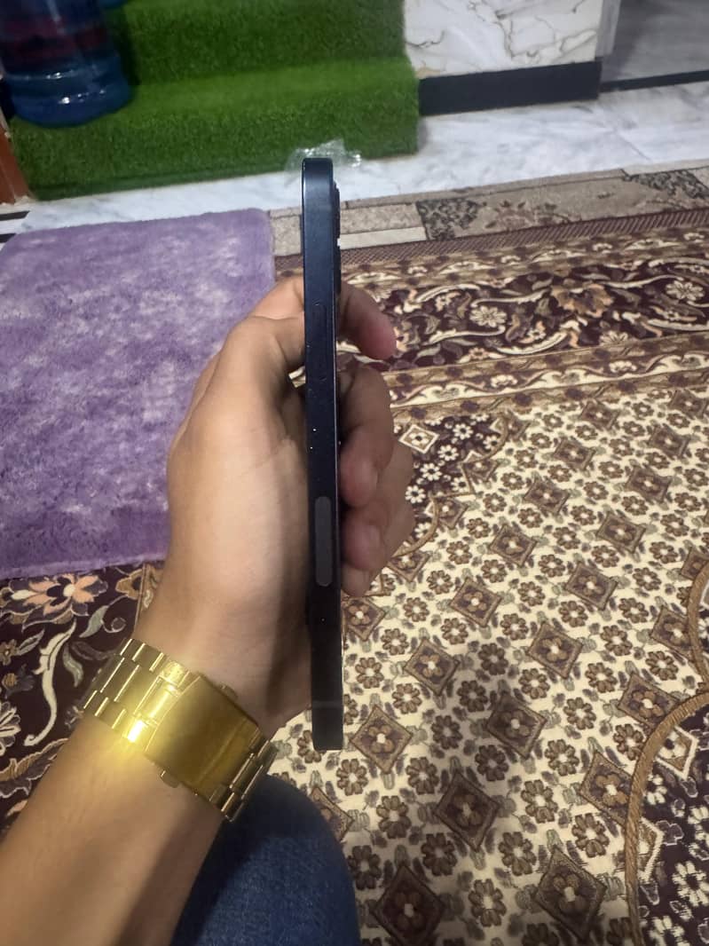 IPHONE 12  2