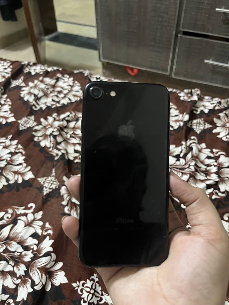 iPhone 7 3