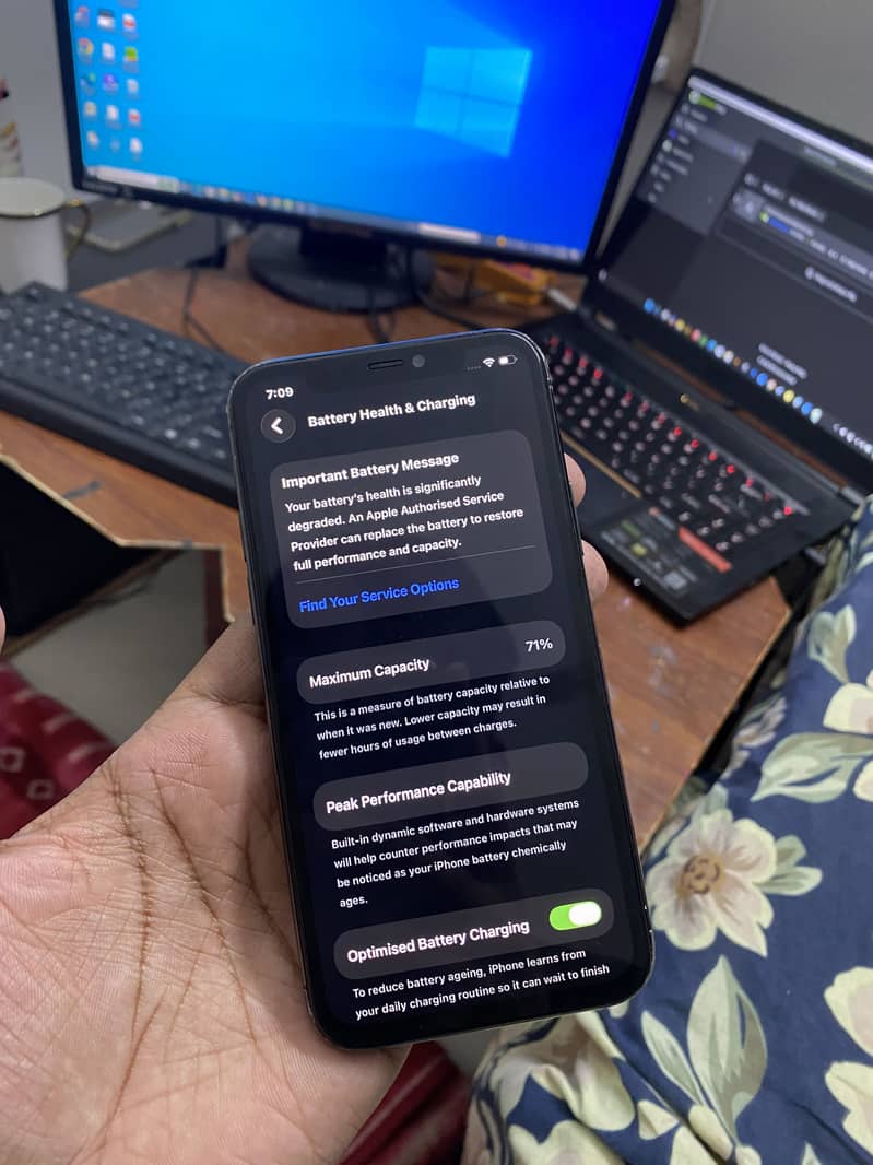 Iphone 11pro 6